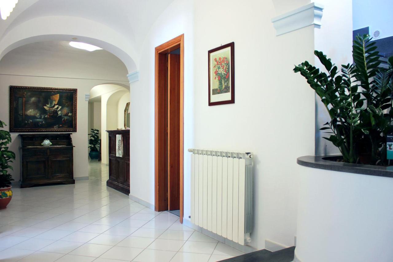 La Pergola Del Torchio Bed & Breakfast Ischia Dış mekan fotoğraf